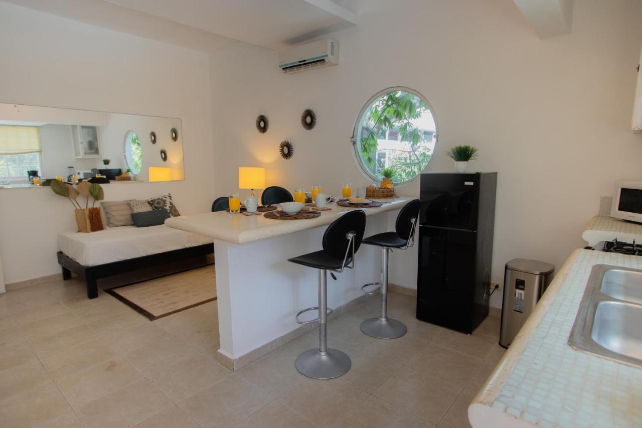 Nasim Condo Hotel Con Acceso Beach Club Gratis, Metros 5Th Avenida Playa del Carmen Exterior photo