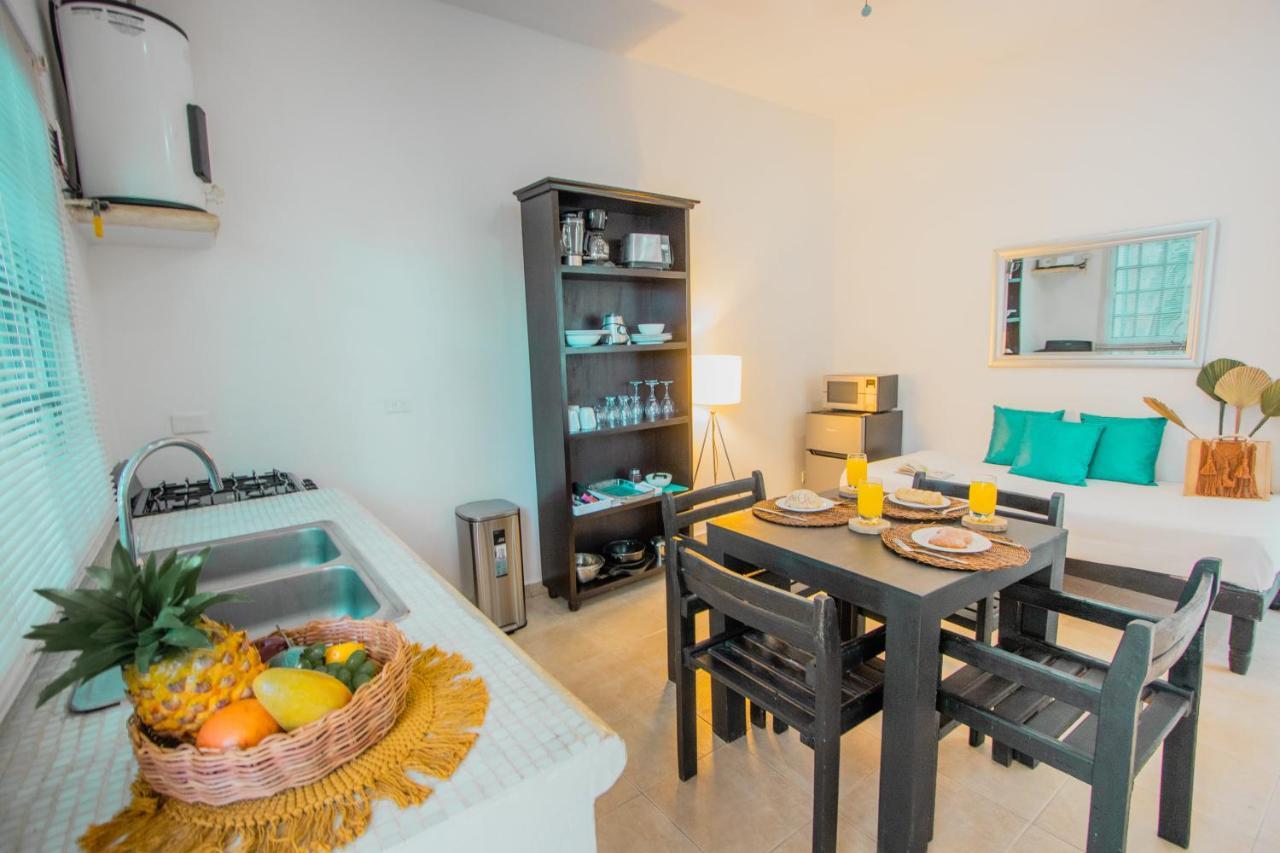 Nasim Condo Hotel Con Acceso Beach Club Gratis, Metros 5Th Avenida Playa del Carmen Exterior photo
